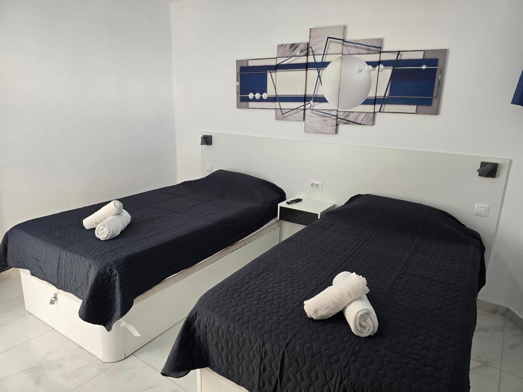 Aqua Sun Los Geranios By Helloapartments 아데제 외부 사진